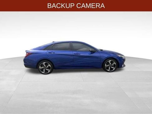 Used 2023 Hyundai Elantra Limited w/ Cargo Package FWD image 8