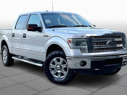 Used 2014 Ford F150 XLT w/ Equipment Group 302A Luxury image 2