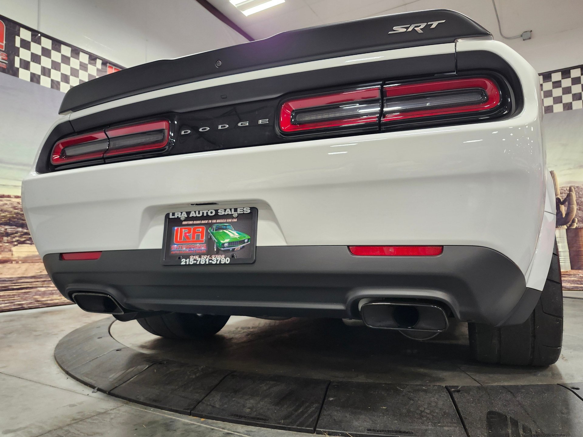 Used 2018 Dodge Challenger SRT Demon RWD image 12