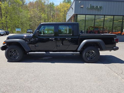 New 2026 Jeep Gladiator Sport AWD/4WD image 7
