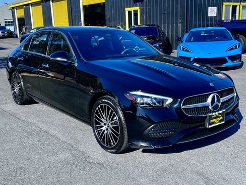 Used 2023 Mercedes-Benz C 300 Sedan w/ Advanced USB Package image 4