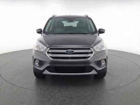 Used 2018 Ford Escape SEL image 2
