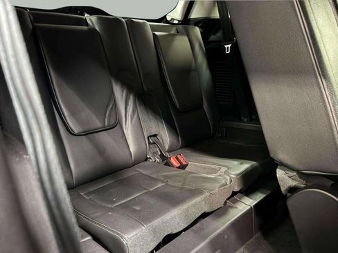 Used 2016 Land Rover Discovery Sport HSE image 9