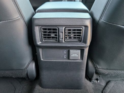 Used 2025 Toyota 4Runner Limited AWD/4WD image 8