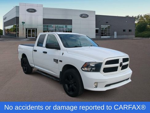 Used 2019 RAM 1500 Express w/ Express Value Package image 2