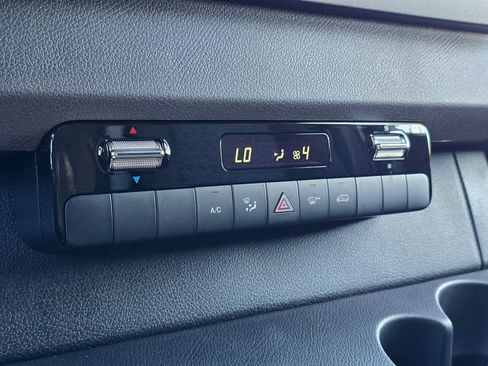 New 2025 Mercedes-Benz Sprinter 2500 image 28
