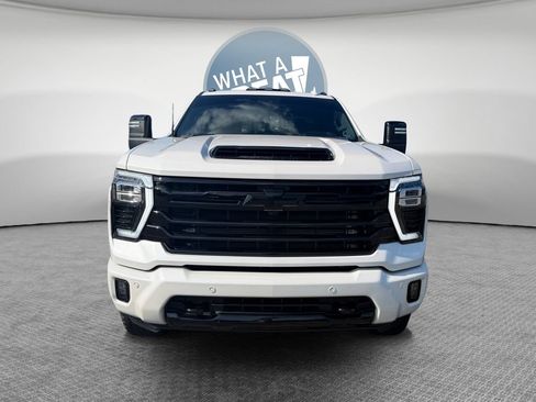 Certified 2025 Chevrolet Silverado 2500 High Country w/ Technology Package AWD/4WD image 9