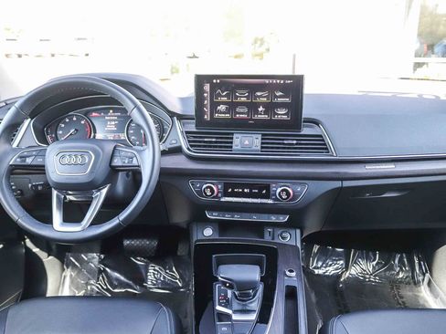 Certified 2023 Audi Q5 Premium w/ Convenience Package AWD/4WD image 14