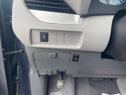 Used 2020 Toyota Sienna LE FWD image 22