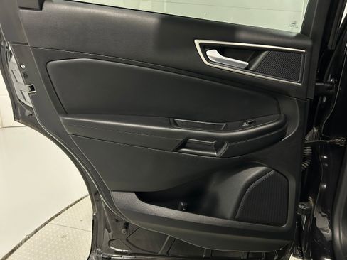 Used 2022 Ford Edge SEL w/ Convenience Package AWD/4WD image 28