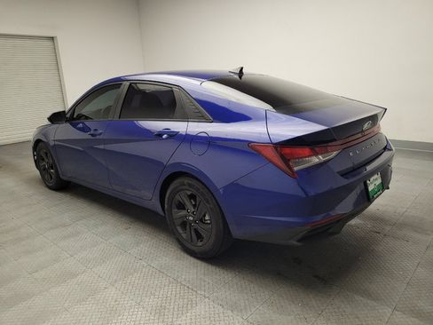 Used 2021 Hyundai Elantra SEL FWD image 5