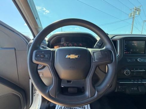 Used 2021 Chevrolet Silverado 1500 Custom AWD/4WD image 20