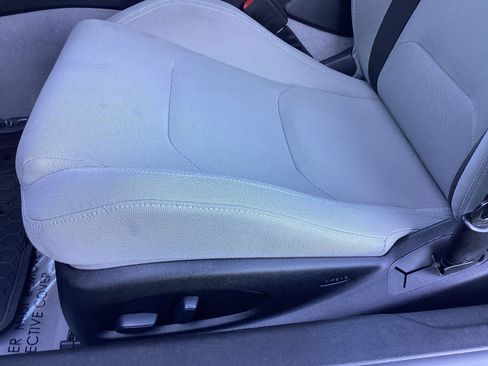 Used 2019 Chevrolet Camaro LT image 11