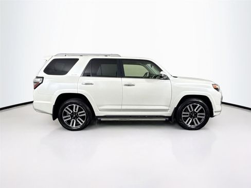 Used 2022 Toyota 4Runner Limited image 9