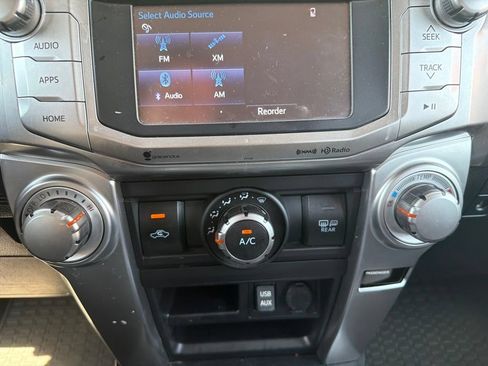 Used 2016 Toyota 4Runner SR5 AWD/4WD image 6
