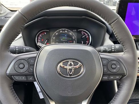 New 2025 Toyota RAV4 XLE Premium image 11