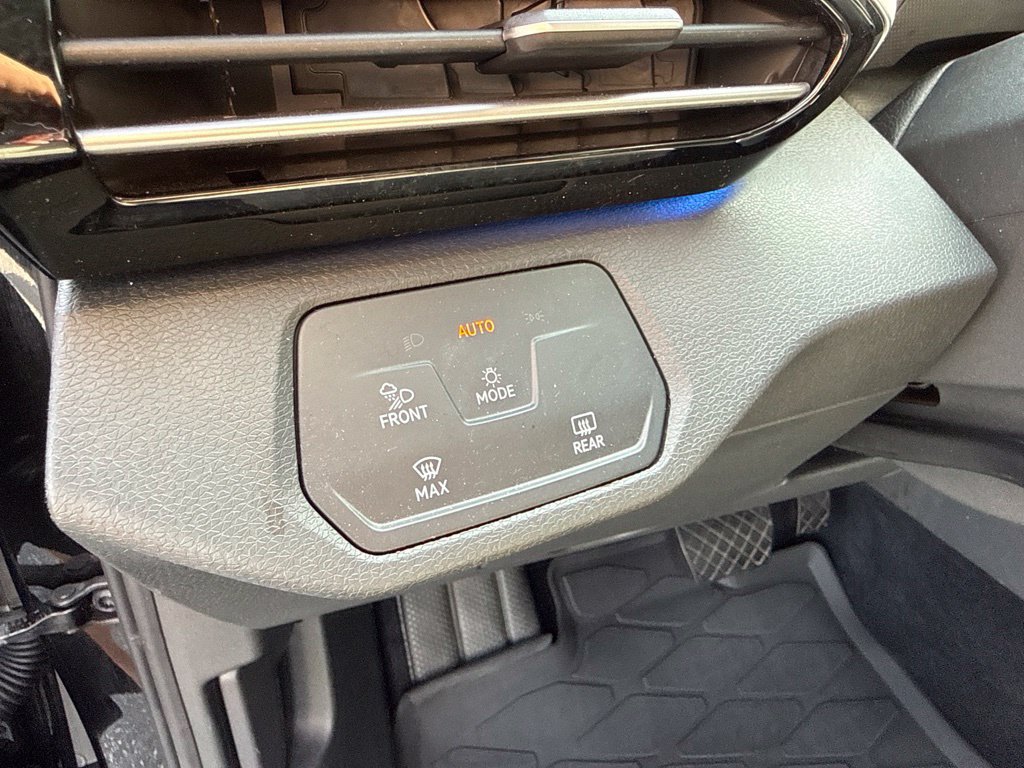 Used 2021 Volkswagen ID.4 Pro S RWD image 18
