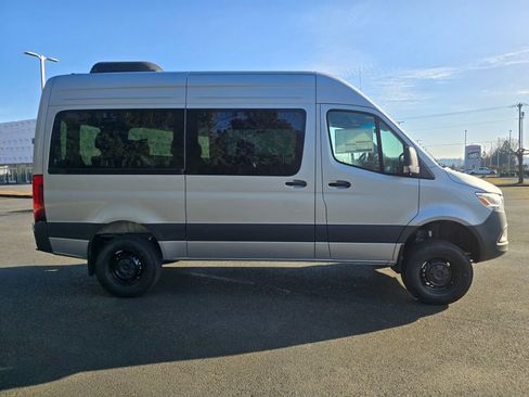 New 2026 Mercedes-Benz Sprinter 2500 image 7