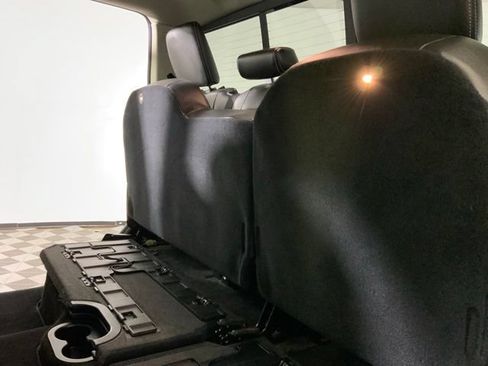 Used 2015 RAM 1500 Laramie w/ Convenience Group AWD/4WD image 39