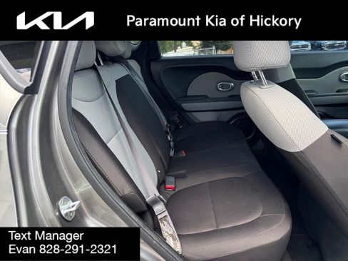 Used 2018 Kia Soul w/ Convenience Package FWD image 11