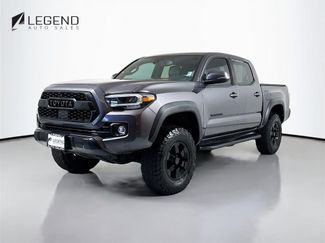Used 2021 Toyota Tacoma TRD Off-Road w/ TRD Premium Off Road Package AWD/4WD video 1