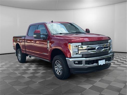 Used 2019 Ford F250 Lariat w/ Lariat Ultimate Package image 7