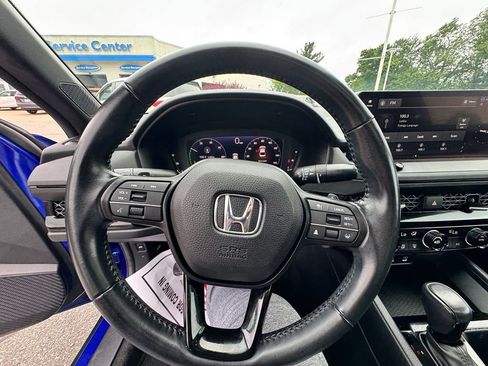 Used 2023 Honda Accord Sport image 16