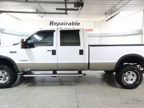 Used 2004 Ford F350 Lariat AWD/4WD image 1