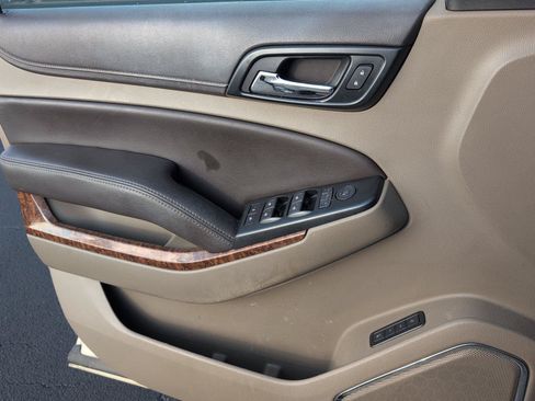 Used 2017 Chevrolet Tahoe Premier RWD image 15
