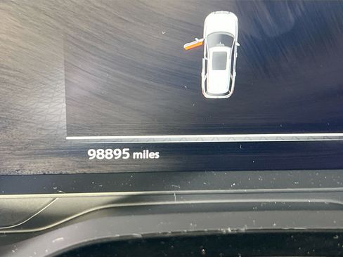 Used 2023 Nissan Pathfinder Platinum AWD/4WD image 12