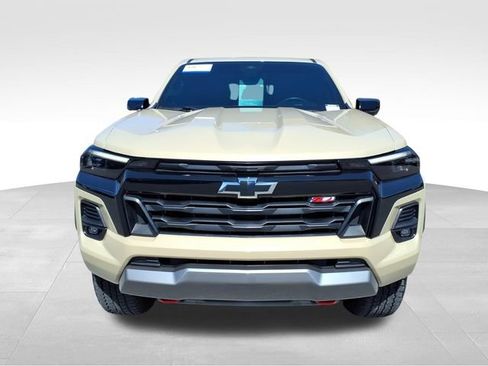 Used 2023 Chevrolet Colorado Z71 w/ Z71 Convenience Package 2 image 14