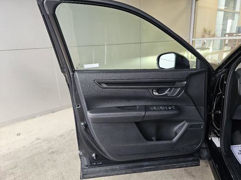 Used 2024 Honda CR-V LX image 18