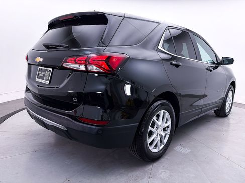 Used 2023 Chevrolet Equinox LT FWD image 13