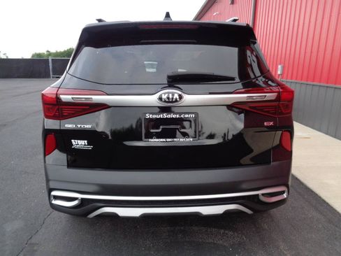 Used 2021 Kia Seltos EX AWD/4WD image 6