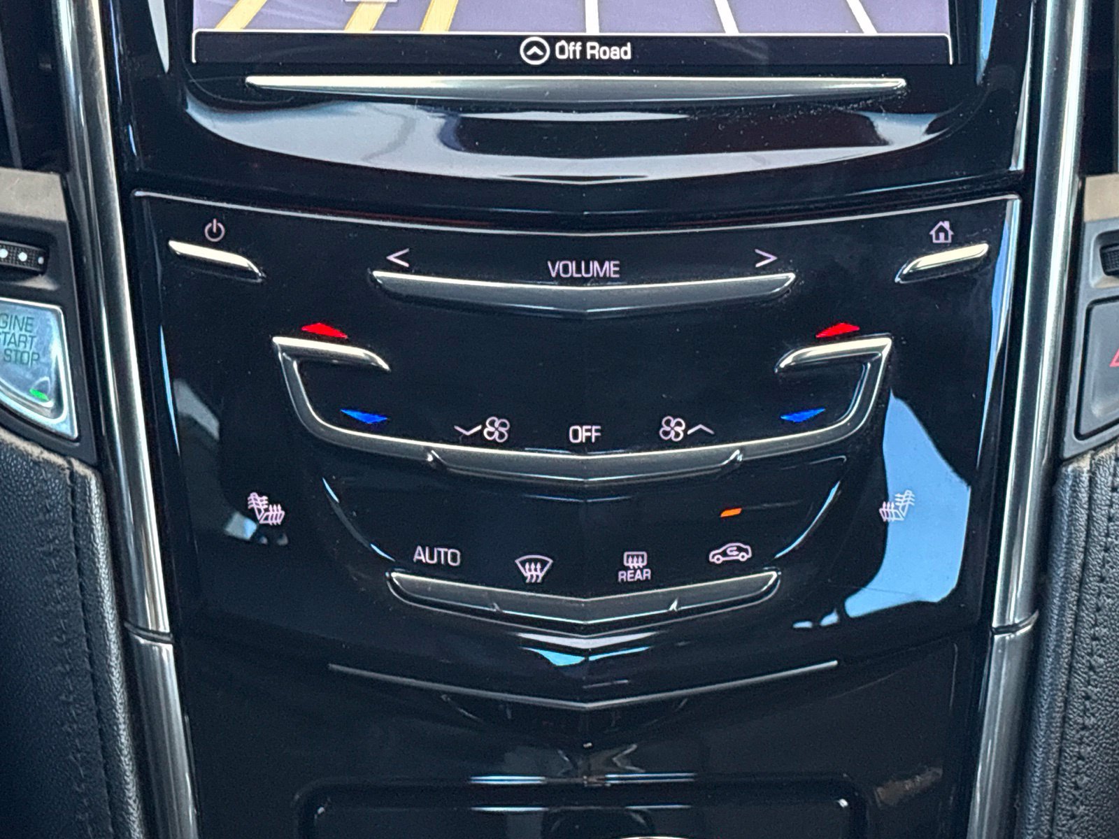 Used 2017 Cadillac ATS V w/ Luxury Package RWD image 25