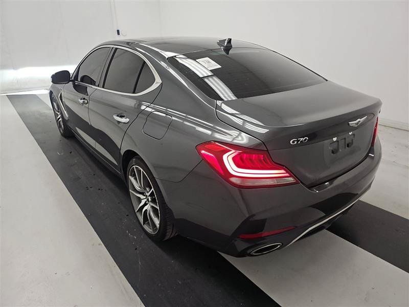 Used 2020 Genesis G70 3.3T RWD image 4