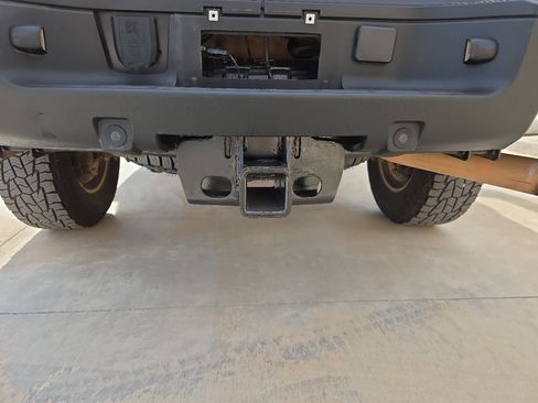 Used 2011 GMC Sierra 2500 SLT w/ SLT Convenience Package image 12