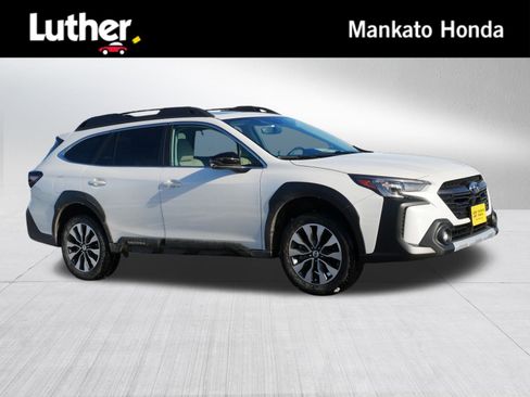 Used 2024 Subaru Outback Limited image 1