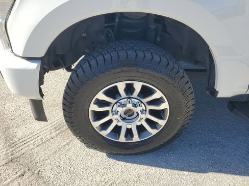 Used 2022 Ford F250 Lariat w/ Lariat Ultimate Package image 17