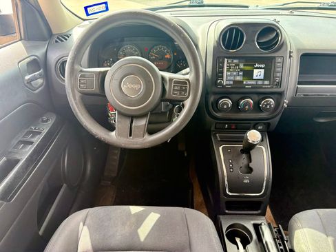 Used 2016 Jeep Patriot Sport w/ Power Value Group FWD image 11