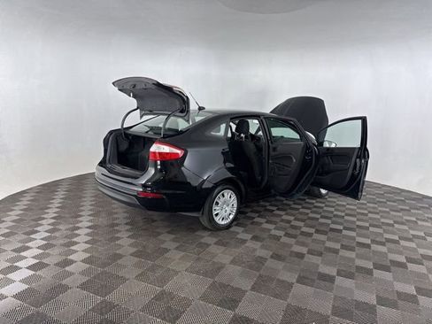 Used 2017 Ford Fiesta S image 18