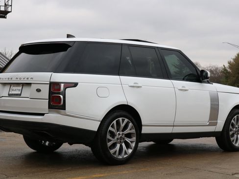 Used 2019 Land Rover Range Rover HSE image 10