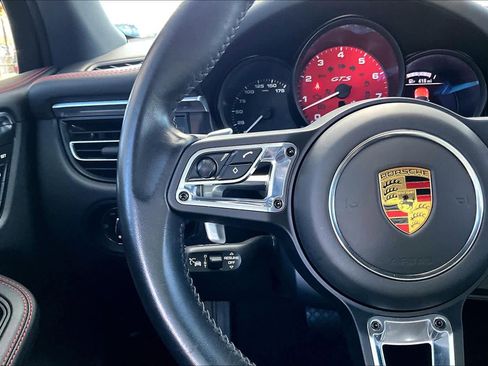 Used 2021 Porsche Macan GTS image 23