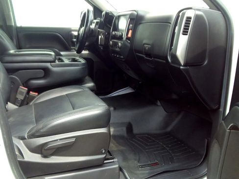 Used 2018 Chevrolet Silverado 1500 LT w/ Trailering Package AWD/4WD image 26