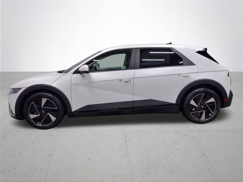 New 2026 Hyundai Ioniq 5 SEL AWD/4WD image 10
