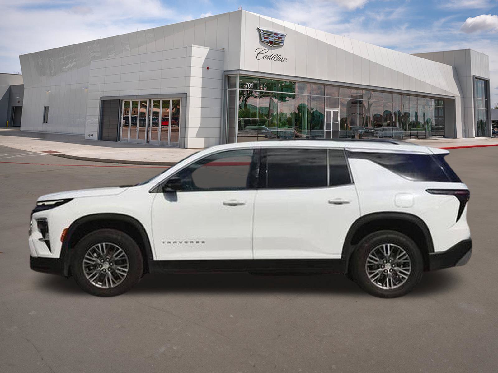 Used 2024 Chevrolet Traverse LT AWD/4WD image 3