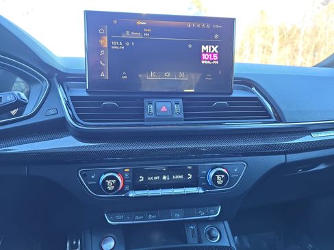 Used 2023 Audi SQ5 Premium Plus w/ Premium Plus Package image 20