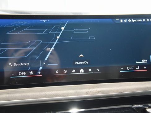 New 2026 BMW X5 xDrive50e w/ Executive Package image 26