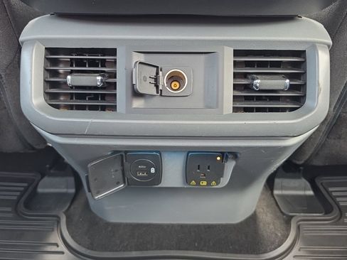 Used 2022 Ford F150 XLT w/ Equipment Group 302A High AWD/4WD image 25