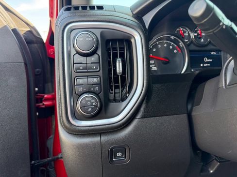 Used 2021 Chevrolet Silverado 1500 RST w/ True North Edition Plus AWD/4WD image 28